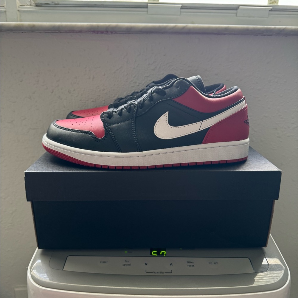 Men’s Jordan 1 low